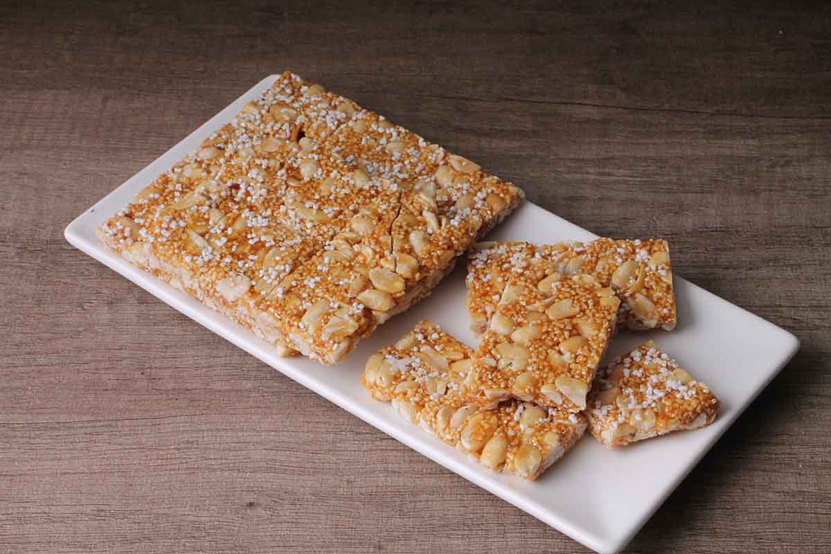 3 In 1 Peanut Chikki 200 Gm